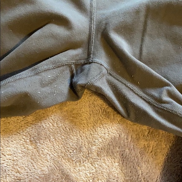 gray wonder under crops lululemon - Picture 4 of 5